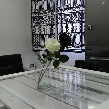 Holiday home Black&white Iglesias