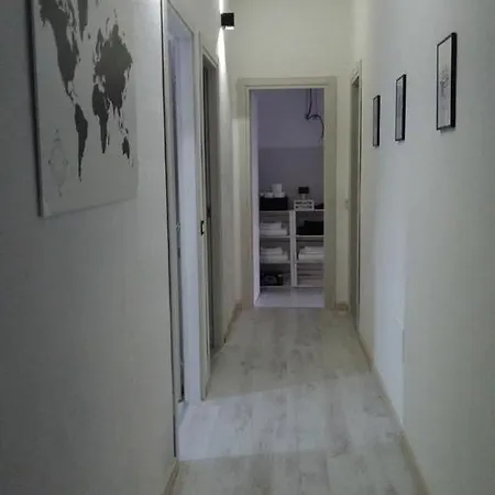 Casa vacanze Black&white *